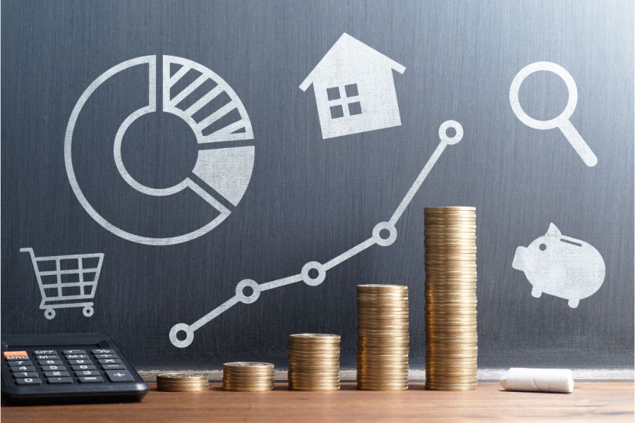 Finanzas personales para tu primer sueldo: qué hacer con el dinero recién ganado